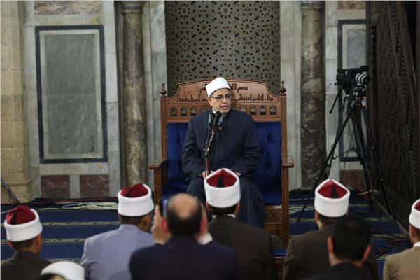 رئيس جامعة الأزهر: ليلة القدر يكتب فيها الله مقادير العباد