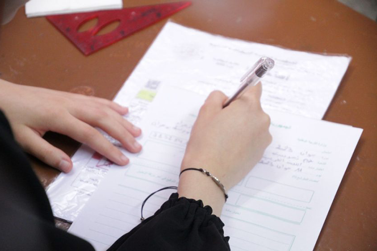 تلاميذ يسلمون أوراقا بيضاء... وأساتذة يرافعون للتدارك قبل البكالوريا