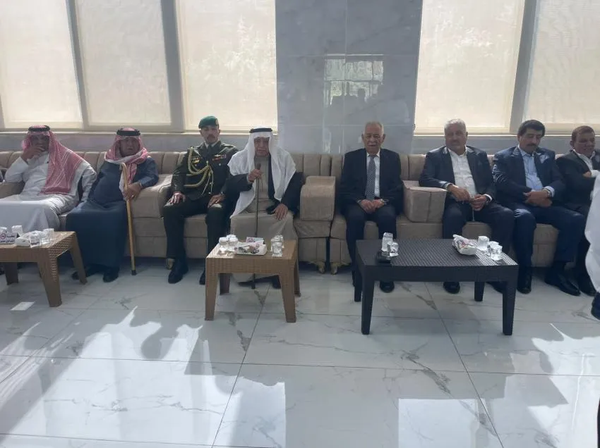 مندوبا عن الملك وولي العهد .. العيسوي يعزي عشيرة المهيرات