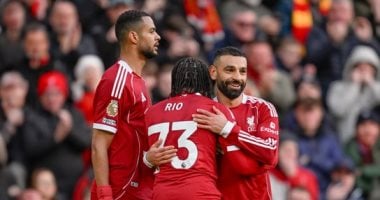 محمد صلاح يقود ليفربول لتخطي عقبة فولهام بثنائية في الدوري الإنجليزي