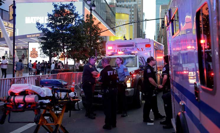 إصابة ستة أشخاص من جراء حادثة طعن بمحطة بنسلفانيا في نيويورك