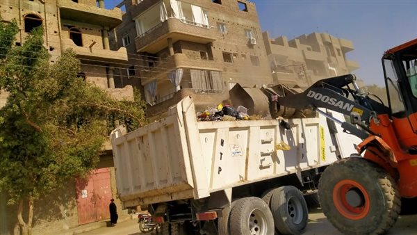 رفع 100 طن مخلفات صلبة من شوارع الأقصر