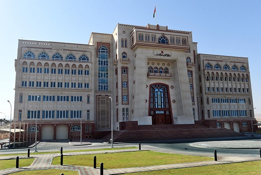 التربية والتعليم تعلن مستجدات الخطة الدراسية للصفين السابع والثامن