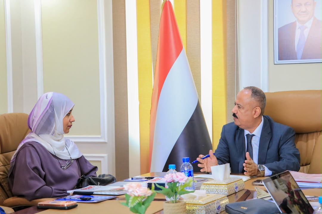 الجهاز المركزي للإحصاء ولجنة من رئاسة الوزراء يبحثان مع وزارة النقل قاعدة بيانات قطاع النقل والمواصلات والبيانات الإحصائية لدعم الحسابات القومية