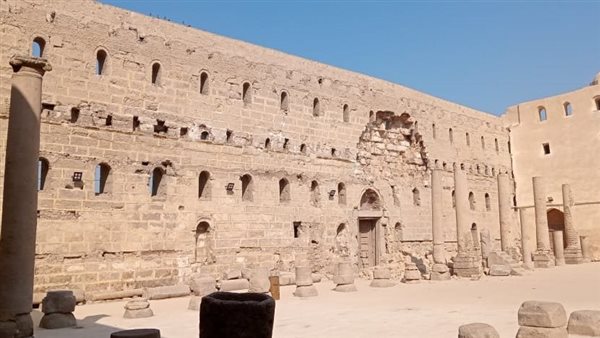 تفسير رؤيا الدير في المنام وعلاقتها بالنجاح والتفوق في العمل