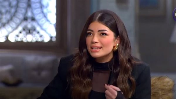 "أنا مامي"، ليلى زاهر تشارك جمهورها لحظات مرحة مع صديقاتها (فيديو)