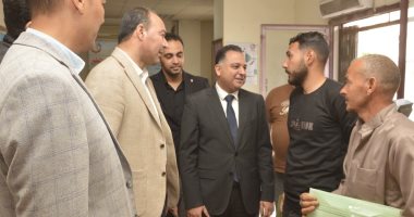 نائب محافظ البحيرة يتفقد المركز التكنولوجي بشبراخيت ويلتقى المواطنين
