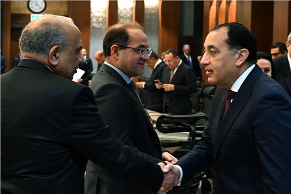 مشروع قانون جديد لتعزيز كفاءة استخدام الطاقة وتوسيع الاعتماد على الكهرباء المتجددة