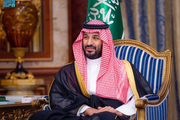 ولي العهد يتلقى رسالة خطية من رئيس الشيشان