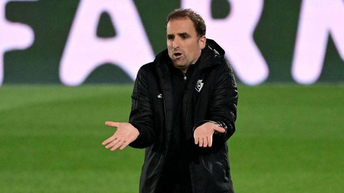 ريال مايوركا يغير جهازه الفني بحثاً عن البقاء