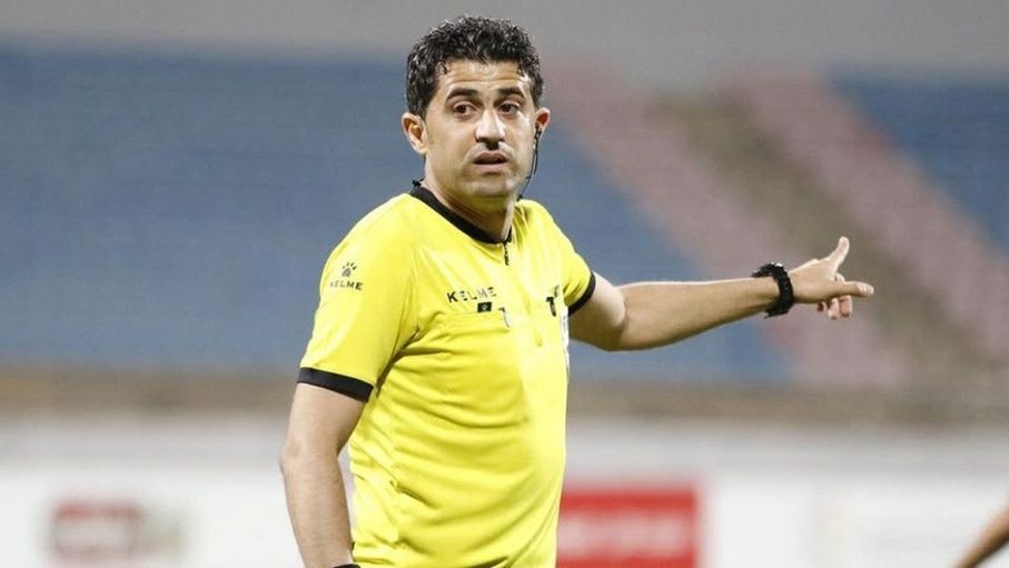 يعقوب حكما لقمة الحسين والوحدات بدوري المحترفين