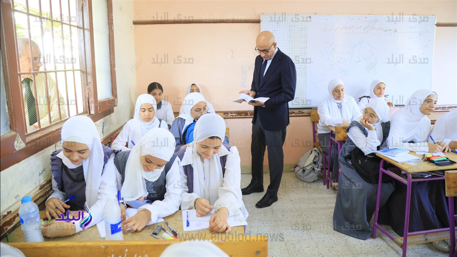 أمهات مصر: نناشد التعليم نشر فيديو شرح طريقة حل امتحانات الثانوية العامة