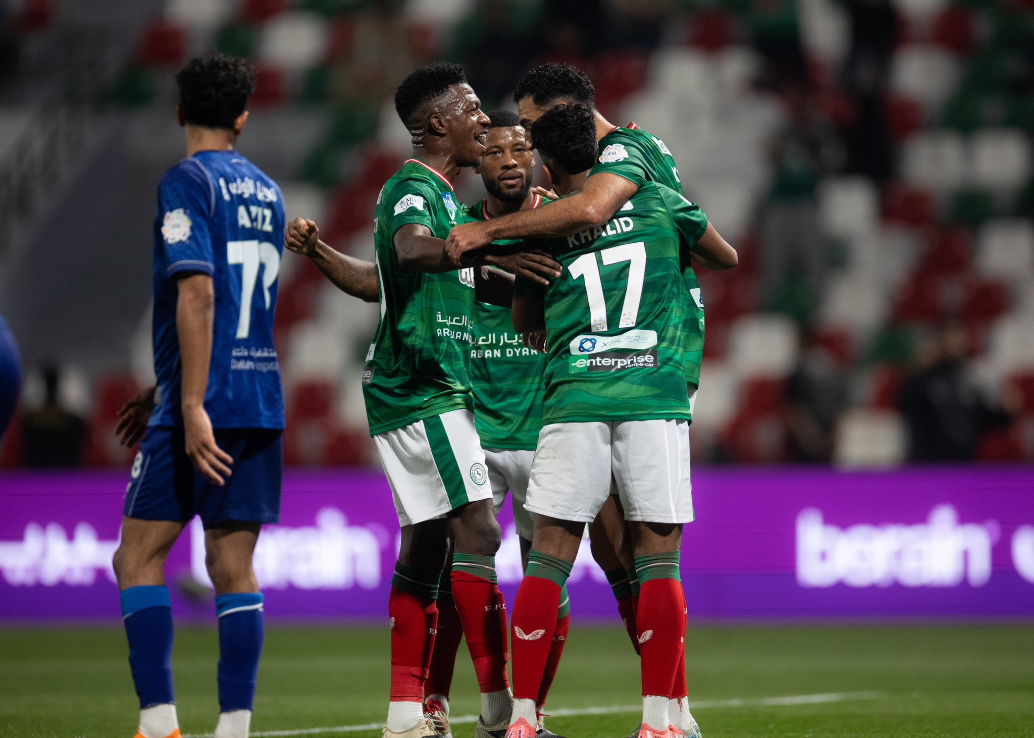 الاتفاق يفوز على الفتح برباعية مثيرة.. والخلود يخسر أمام الرياض