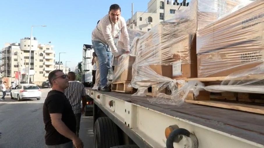القوات المسلحة ترسل مواد تزويد طبية للمحطتين الجراحيتين في الضفة الغربية