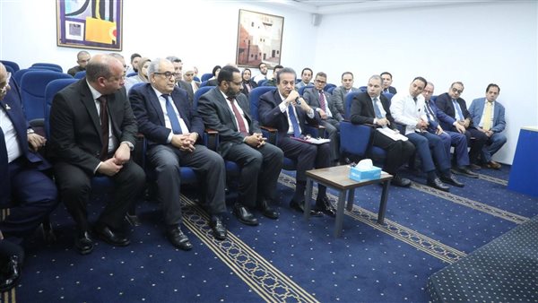 وزير الصحة: إنقاذ المريض وإعادته إلى حياته الطبيعية عمل إنساني ووطني لا يُقدر بثمن