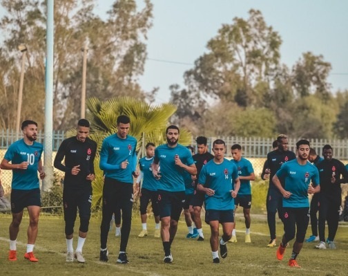 انطلاق المباراة بعد 20 دقيقة.. ماذا يحدث قبل لقاء أولمبيك آسفي واتحاد العاصمة