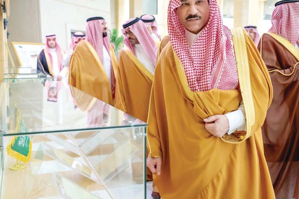 وكيل وزارة الداخلية ووكلاء إمارات المناطق يطّلعون على أعمال مركز الكوارث بإمارة القصيم
