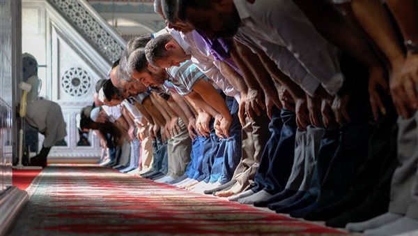 موعد أذان المغرب اليوم الأحد "غرة شهر ذي القعدة" في القاهرة والمحافظات