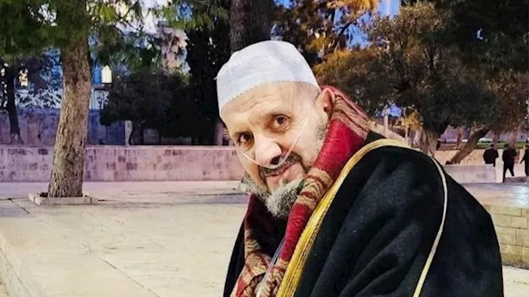 وفاة إمام المسجد الأقصى في القدس