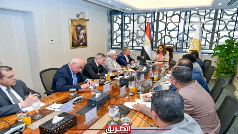 التنمية المحلية والبيئة والإتحاد المصري للغرف السياحية يعقدان شراكة بمشروعات السياحة البيئية بشرم الشيخ