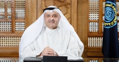 أمين أوابك: السوق النفطية محاطة بحالة عدم اليقين يصعب معها تحديد مستوى الأسعار