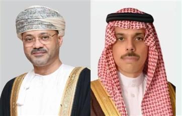 عُمان والسعودية تؤكدان دعم أمن الملاحة في هرمز