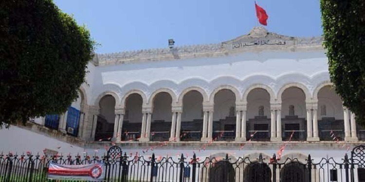 تأجيل محاكمة توفيق المكشر والنائب السابق لمحافظ البنك المركزي إلى هذا التاريخ