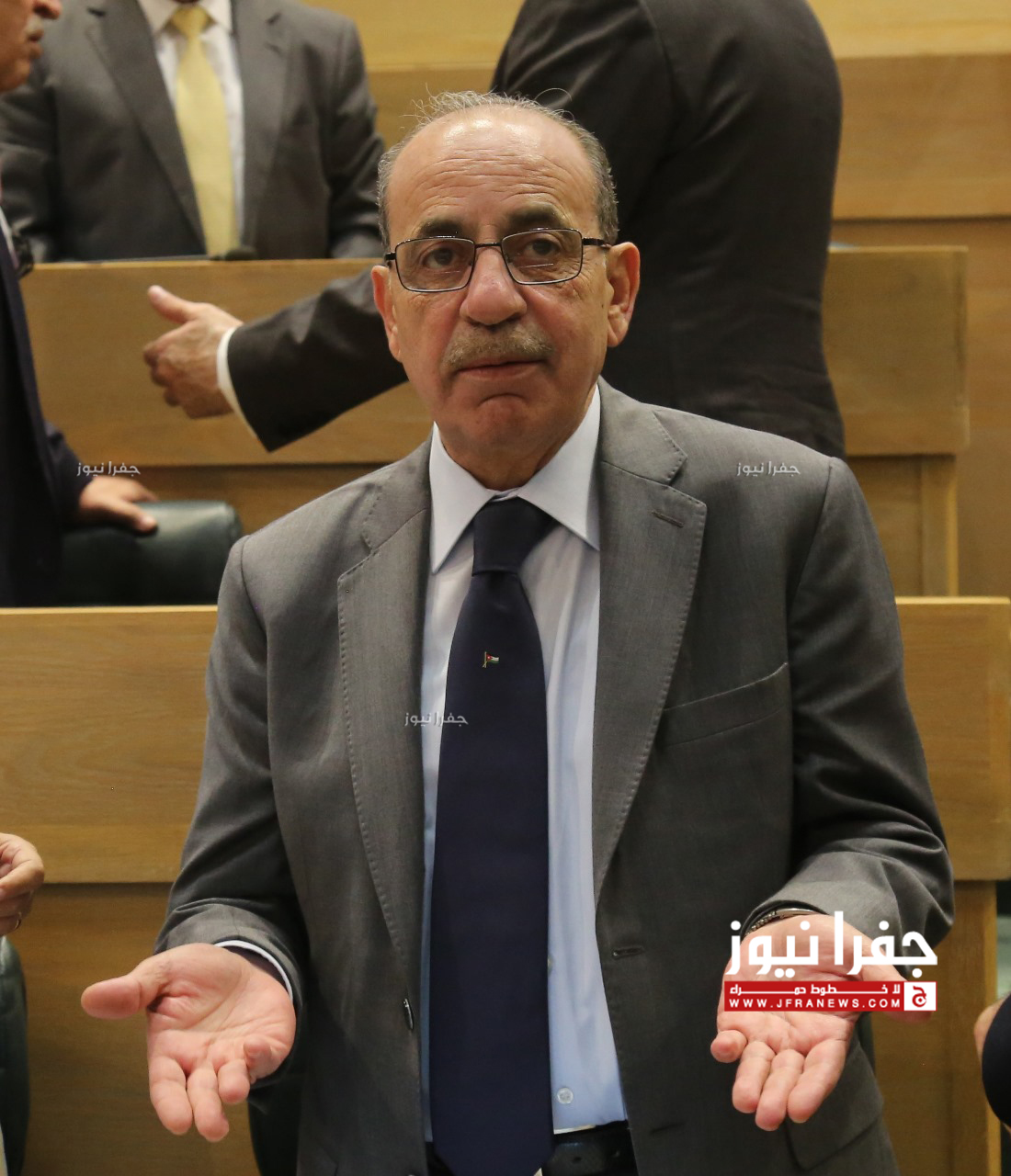 المصري يلتقي مع نواب مستقلين .. توجه جديد وتفعيل "لجان الأحياء"
