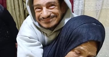 مسنة بورسعيد: حملت ابنى على ظهرى 45 عاما والمحافظ استجاب لمطالبى
