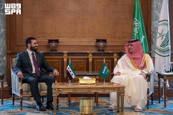 عبدالعزيز بن سعود يستقبل وزير داخلية سوريا