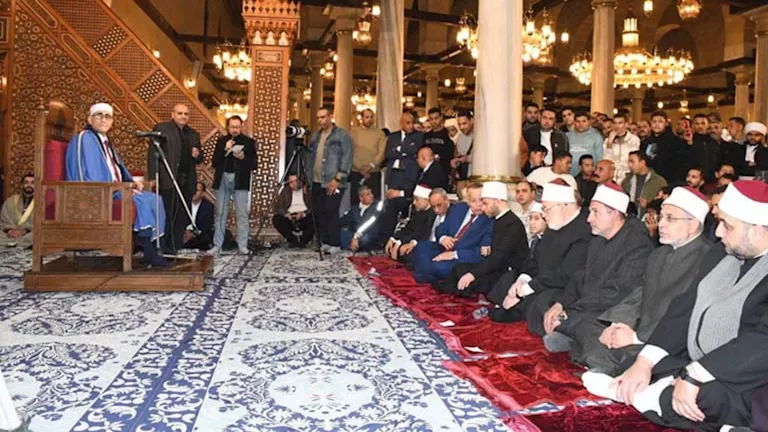 ابتهالات دينية ومدح نبوي.. الأوقاف تحتفل بذكرى غزوة بدر الكبرى