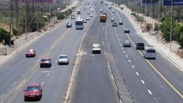 النشرة المرورية.. انتظام حركة سير السيارات بمعظم شوارع القاهرة والجيزة
