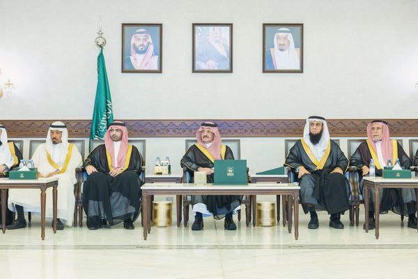 أمير الشرقية يؤكد أهمية الجمعيات في دعم الجهود الوطنية للحفاظ على البيئة