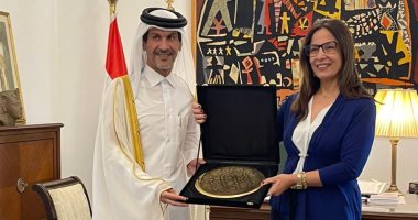 وزيرة الثقافة تستقبل سفير قطر بالقاهرة وتبحث تعزيز التعاون الثقافى