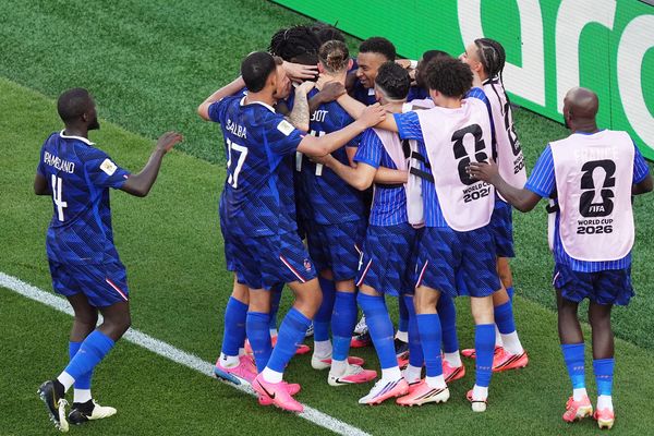 فرنسا إلى ربع نهائي كأس العالم لكرة القدم بعد فوزها على الباراجواي