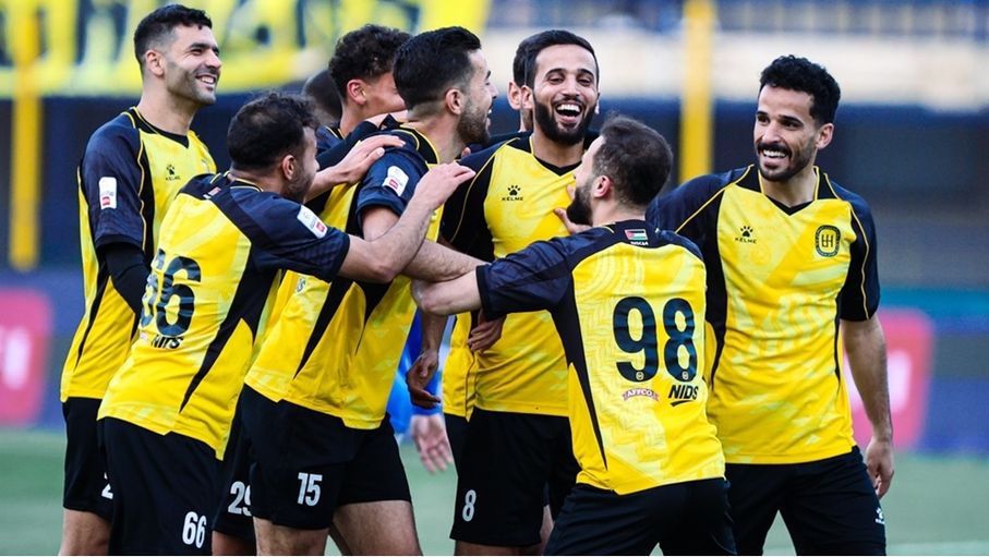 الحسين إربد يكتسح السلط بخماسية في دوري المحترفين