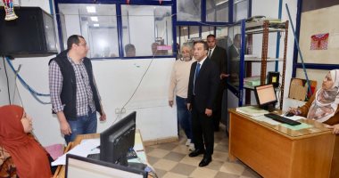 محافظ المنوفية يتابع انتظام العمل بمقر الهيئة القومية للتأمين والمجلس الطبى العام
