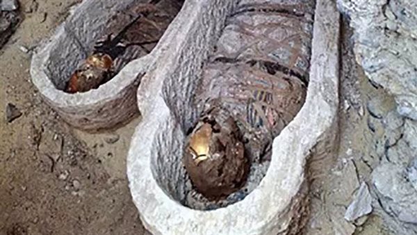 اكتشافات أثرية بمقابر البهنسا بالمنيا، لغز الذهب في أفواه الموتى يكشف مفاجآت مثيرة
