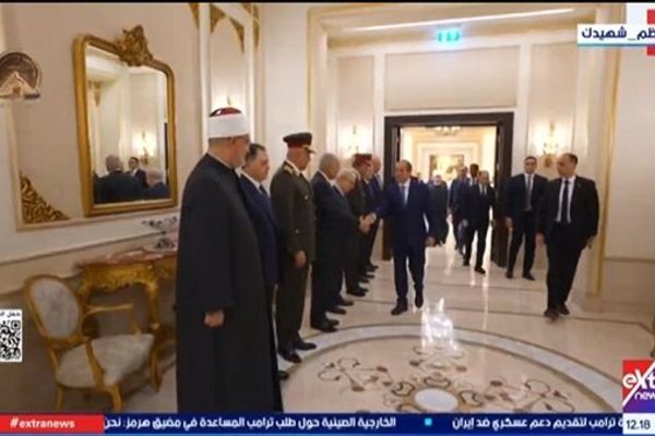 الرئيس السيسي: التحديات التى تواجهنا تتطلب منا صبرا جميلا وعزما لا يلين
