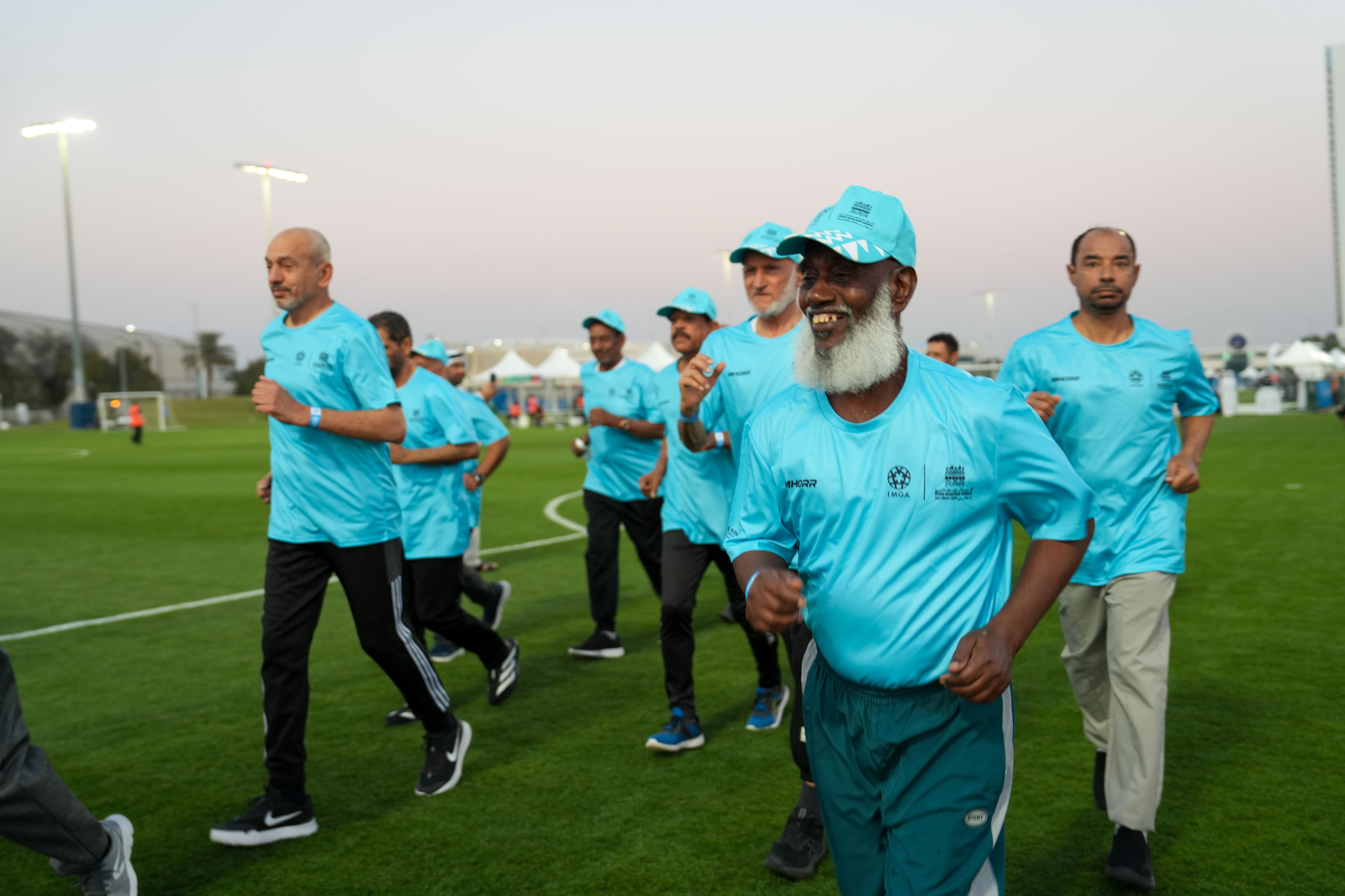 كبار مواطني دبي يشاركون في "ألعاب الماسترز" بأبوظبي بمشاركة 55 عضواً