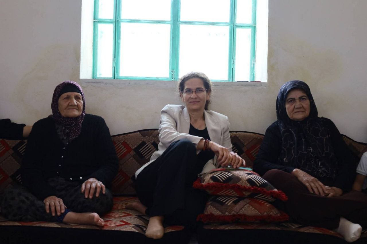 بين الترحيب والرفض.. لماذا فجرت زيارة إلهام أحمد إلى عفرين موجة جدل واسعة؟