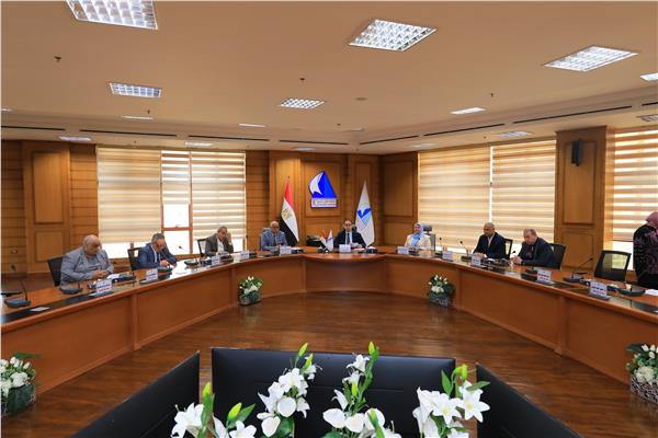 جامعة كفر الشيخ تبحث تطوير برامجها المميزة لمواكبة سوق العمل