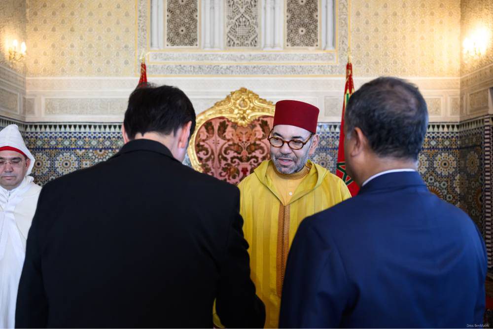 الملك يستقبل بالرباط عددا من السفراء الأجانب