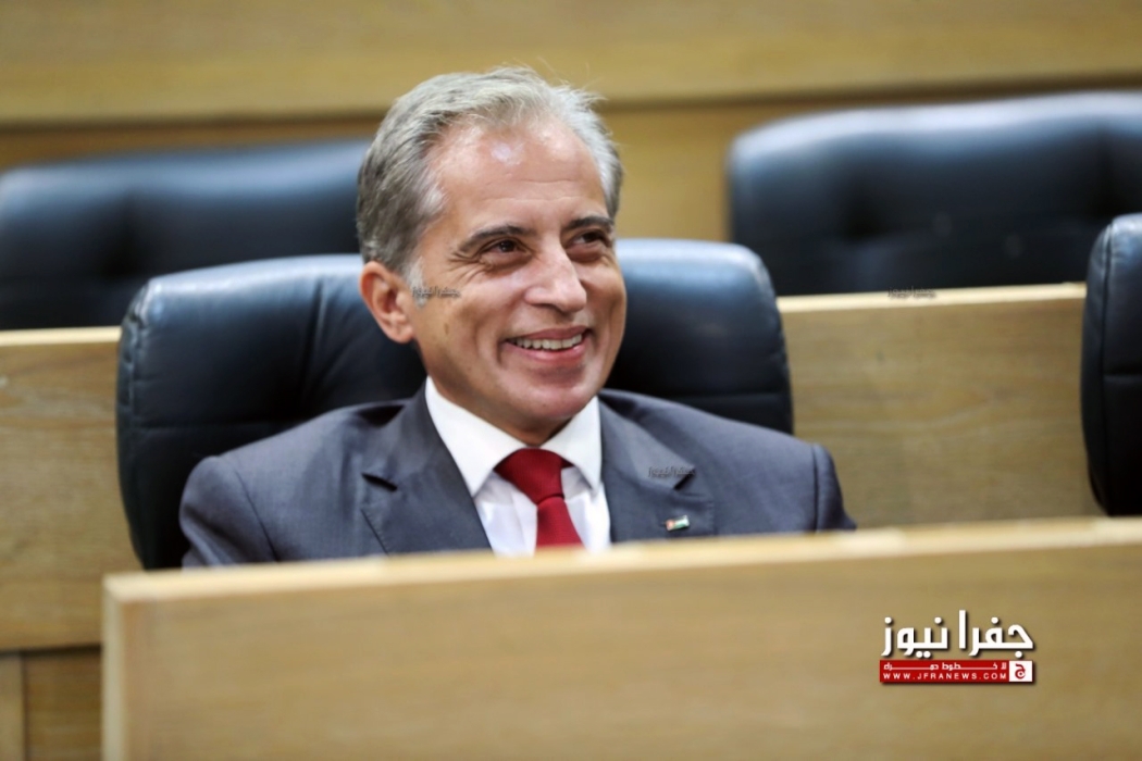 هذا ما دار بين رئيس الوزراء ونواب في عشاء عمل ودي