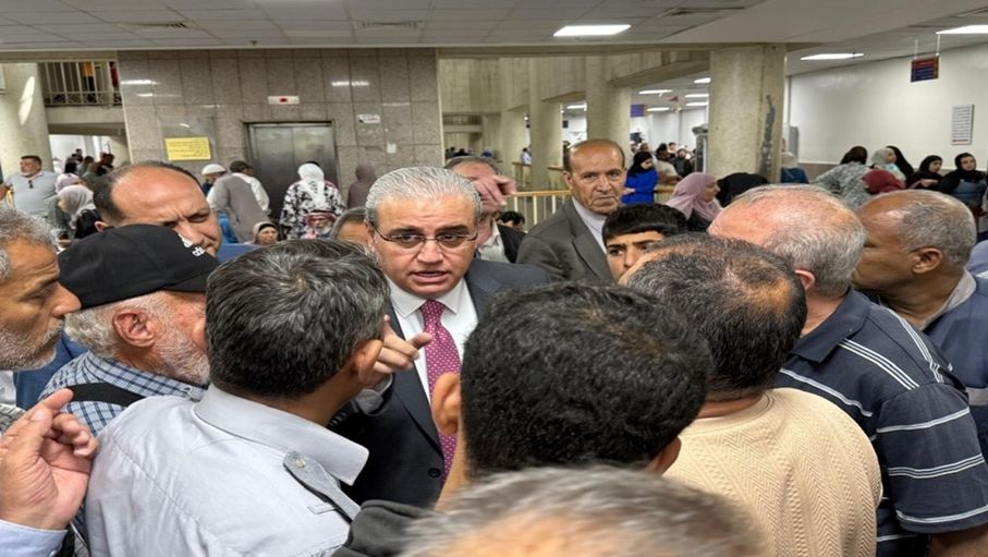 البدور: إجراءات عاجلة للتخفيف عن المراجعين في مستشفى الأمير حمزة