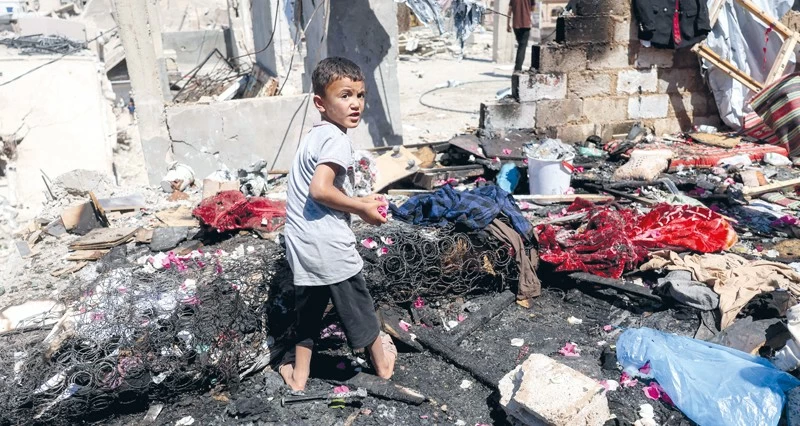 5 شهداء فـي 48 ساعة بغزة .. ومستوطنون يسرقون مركبات وأغناما بالضفة