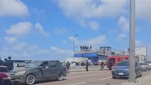 مصرع شخصين وإصابة 11 آخرين في انقلاب ميكروباص بالإسكندرية
