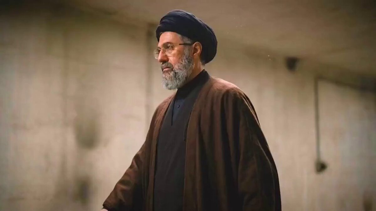 الظهور الأول لخامنئي وخريطة مفاعل ديمونة.. ما قصة الفيديو الذي قلب الشبكات؟