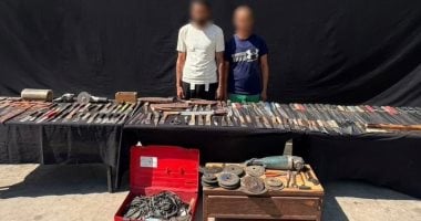 ضبط 107 قطع سلاح بعد مداهمة ورشة لتصنيع الأسلحة بالقاهرة