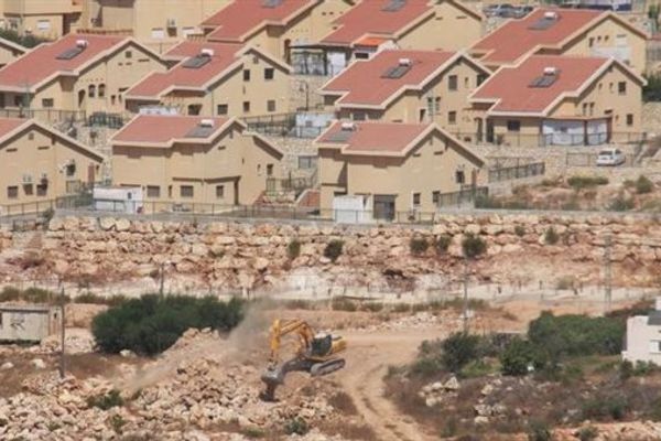 عاجل.. وزير أيرلندي: هناك دعم أوروبي متزايد لحظر بضائع المستوطنات في الضفة الغربية